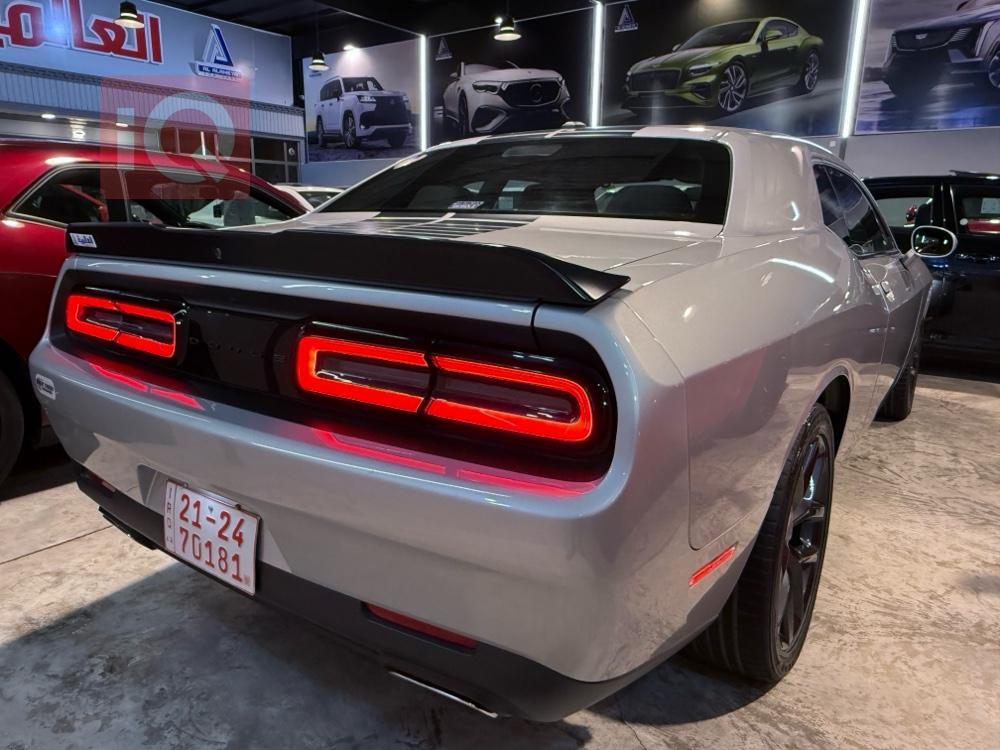 Dodge Challenger